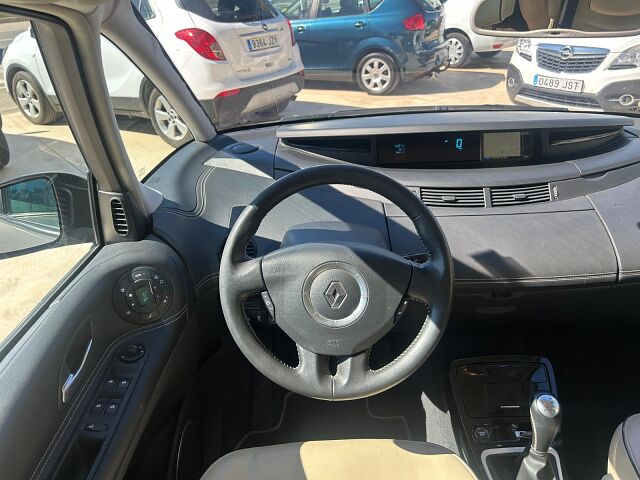 RENAULT ESPACE INITIALE 2.0 DCI AUTO SPANISH LHD IN SPAIN 146k 7 SEAT SUPER 2011